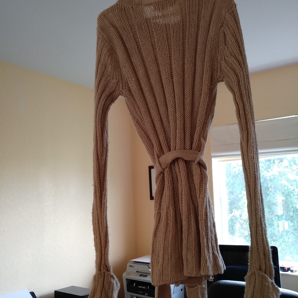 Sweater - Picture 2 of 2